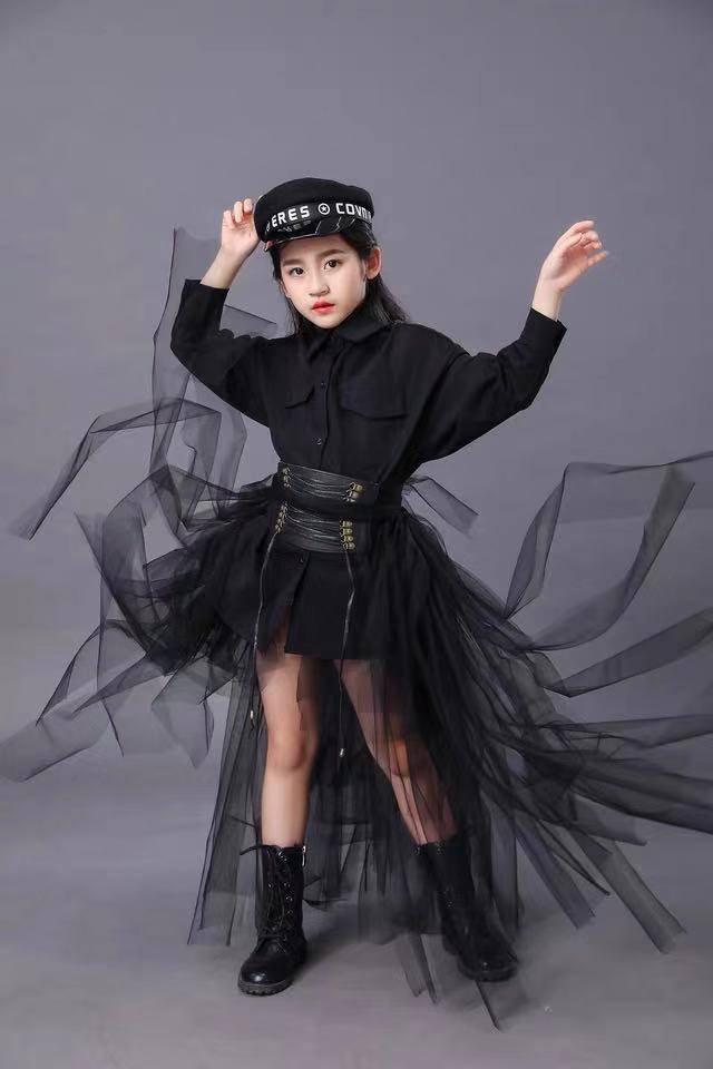 Abito nero per bambini Modello - Summer Clothing Model recensione e prezzo